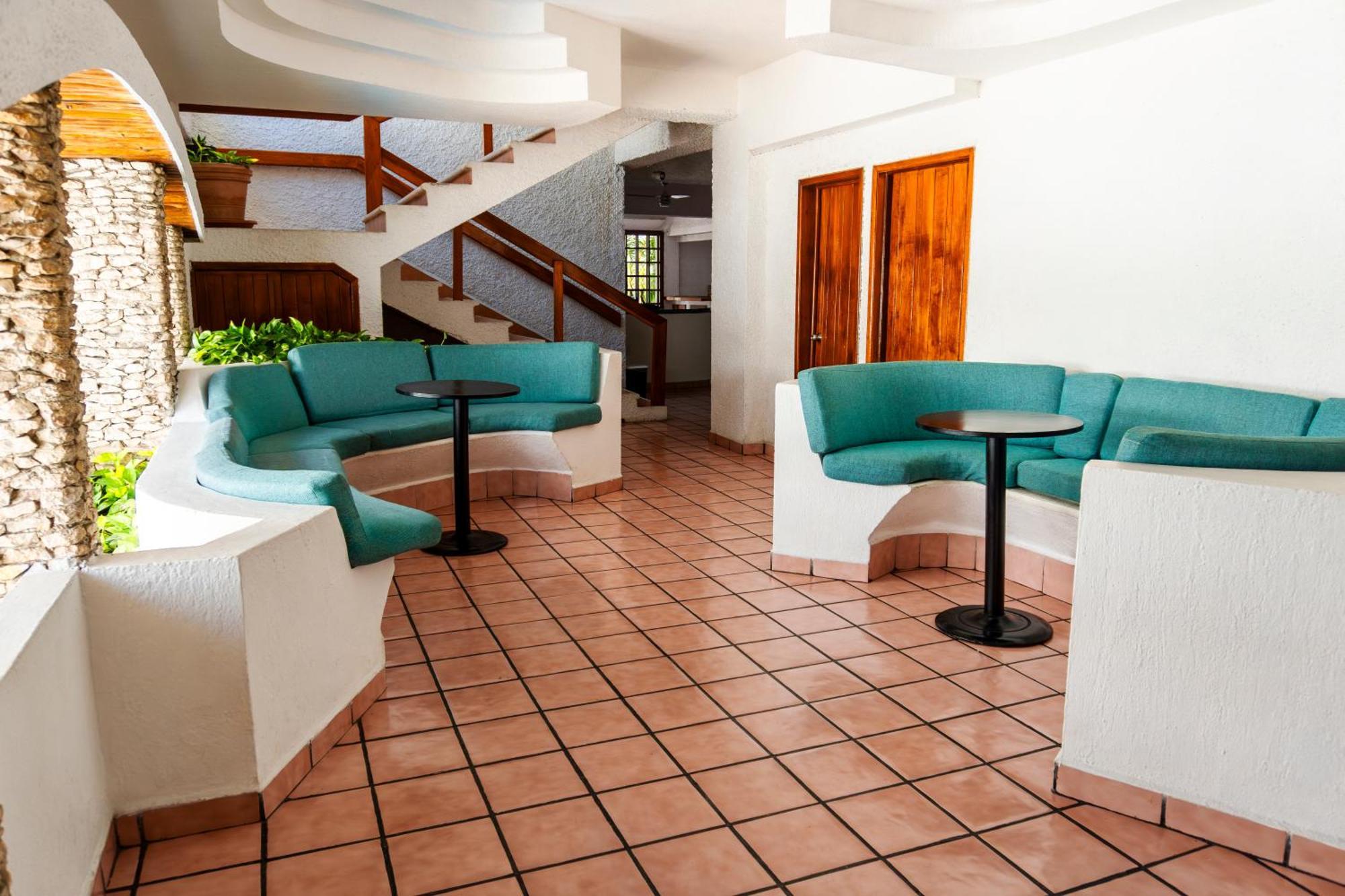 Hotel Antillano Канкун Экстерьер фото