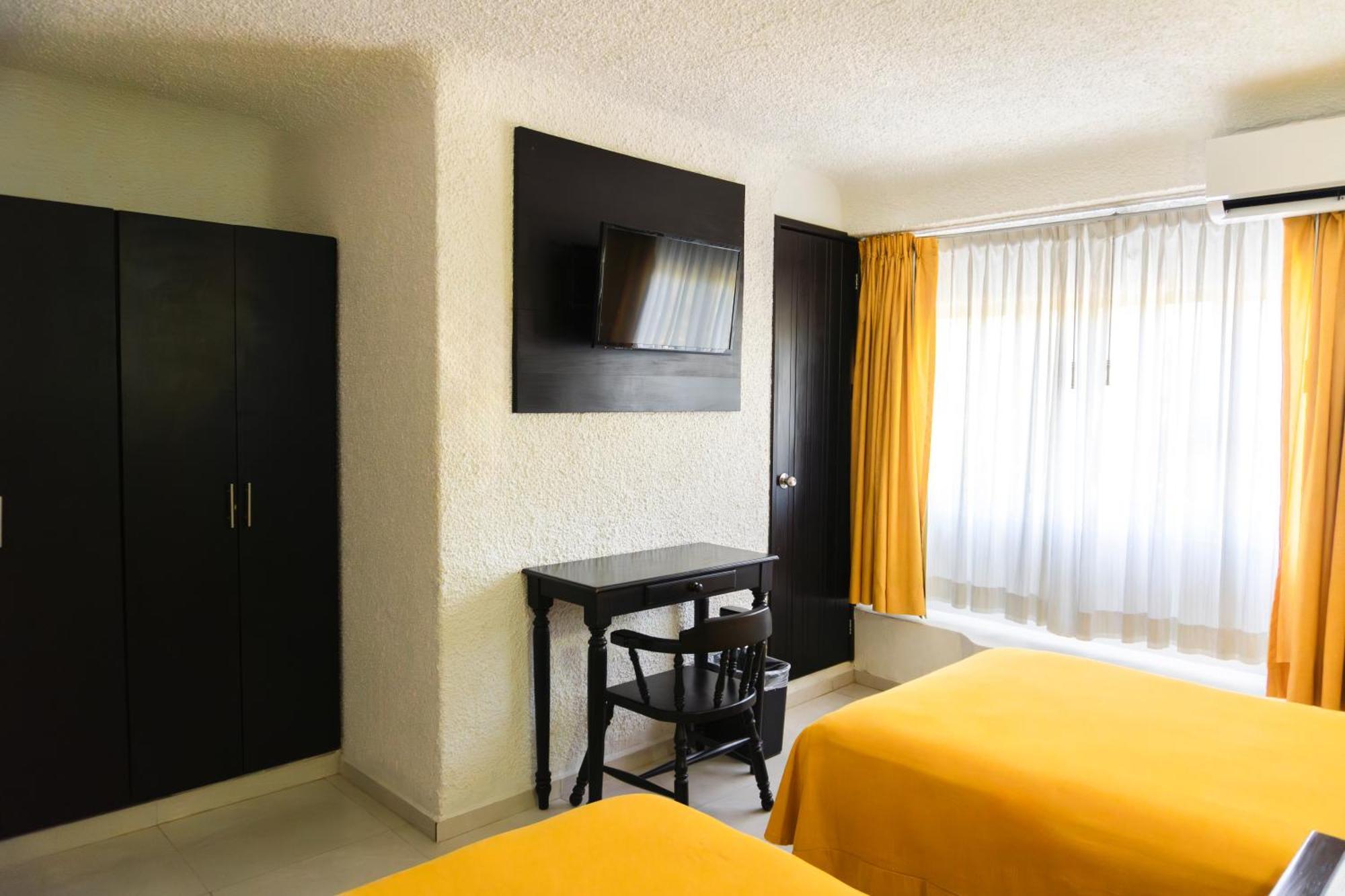 Hotel Antillano Канкун Экстерьер фото