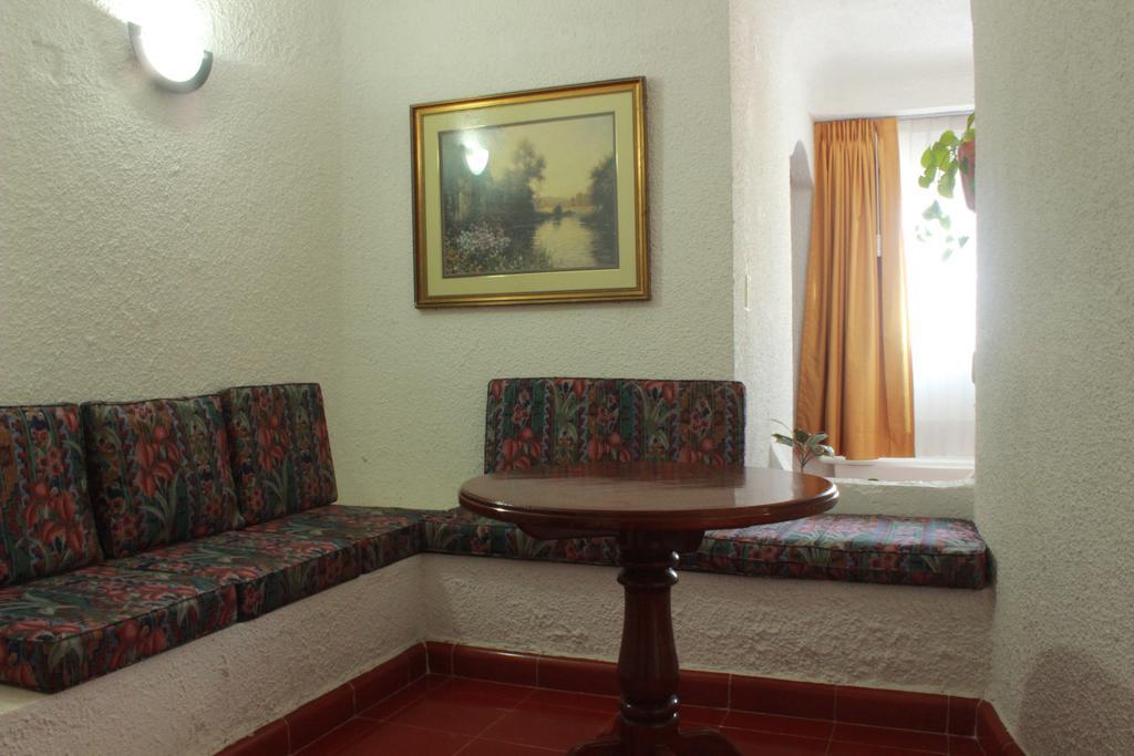 Hotel Antillano Канкун Экстерьер фото